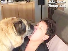 kissing my dog - Zoo porn - Zootubex